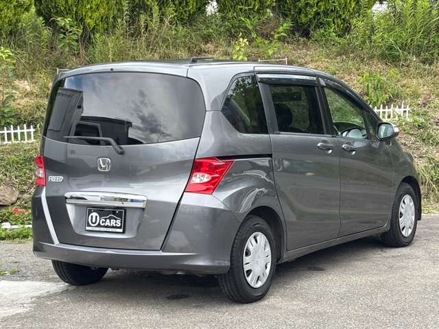 2010 Honda Freed – thumbnail 2
