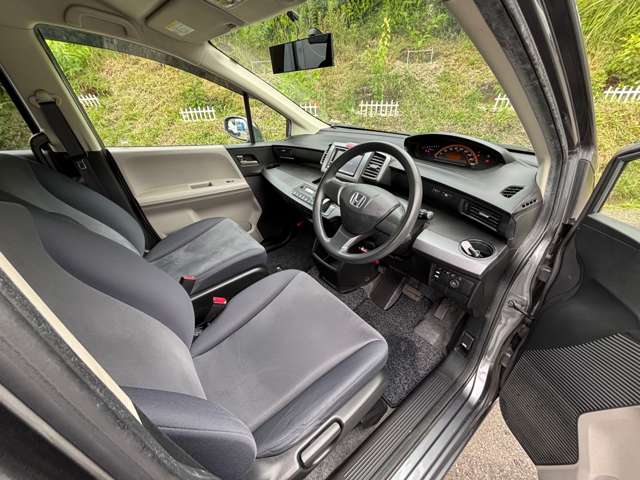 2010 Honda Freed – thumbnail 3