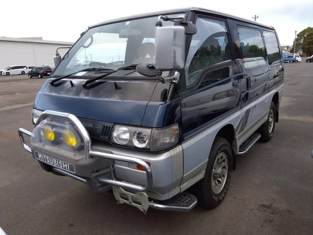 1997 Mitsubishi Delica Star Wagon