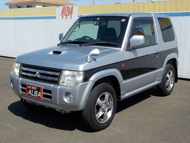 2010 Mitsubishi Pajero Mini – thumbnail 2