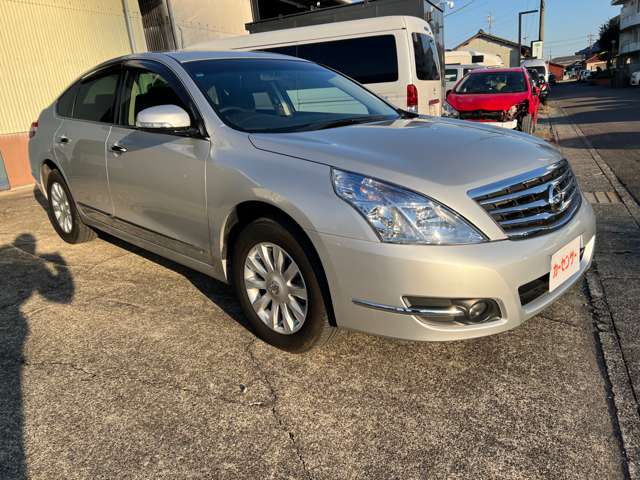 2010 Nissan Teana – thumbnail 3