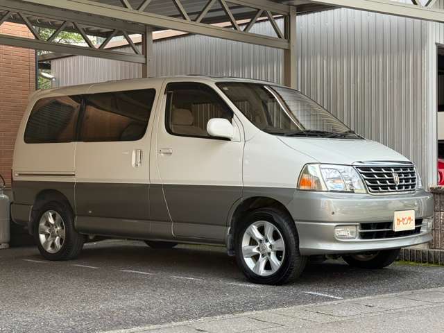 2000 Toyota Grand Hoace – thumbnail 4