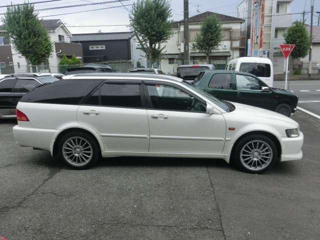 1999 Honda Accord Wagon – thumbnail 4