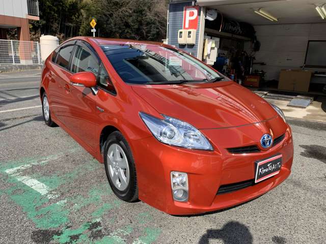 2010 Toyota Prius – thumbnail 3