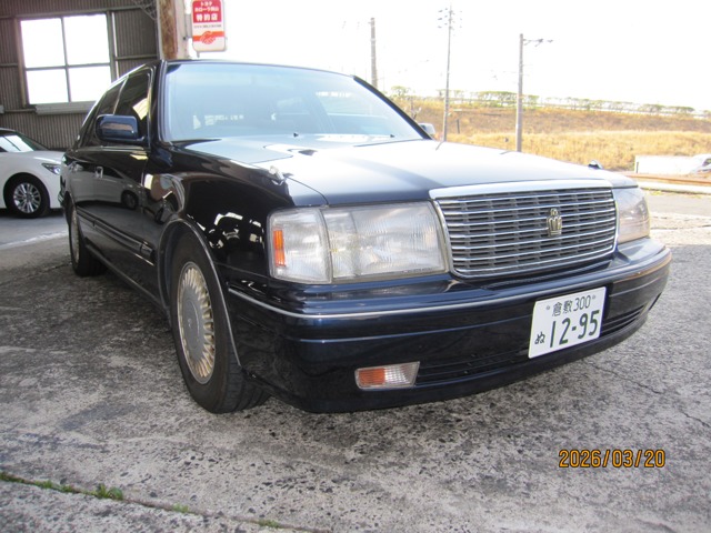 1998 Toyota Crown Sedan