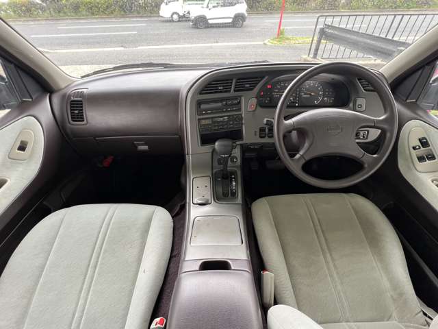 1993 Nissan Largo – thumbnail 3