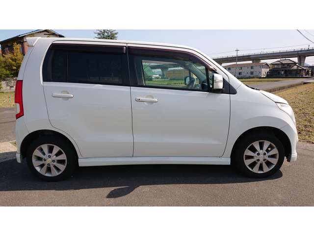 2010 Suzuki Wagon R – thumbnail 4
