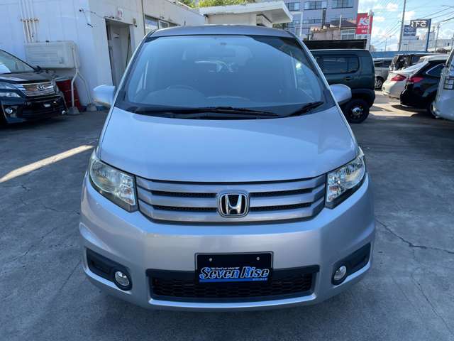 2010 Honda Freed Spike – thumbnail 3