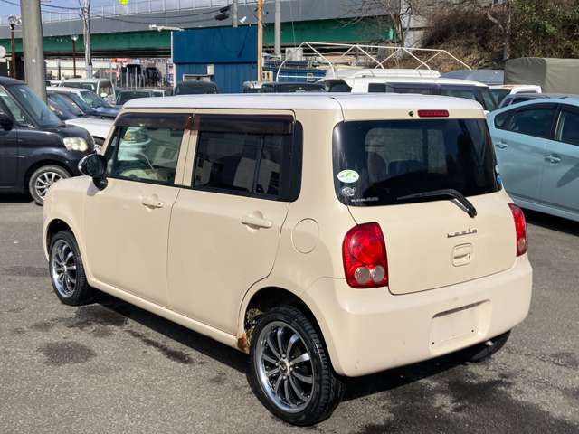 2010 Suzuki Alto Lapin – thumbnail 3