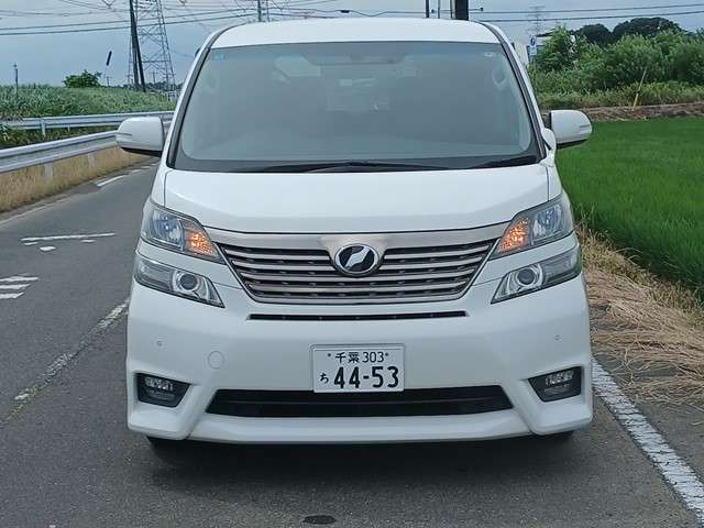 2009 Toyota Vellfire – thumbnail 4