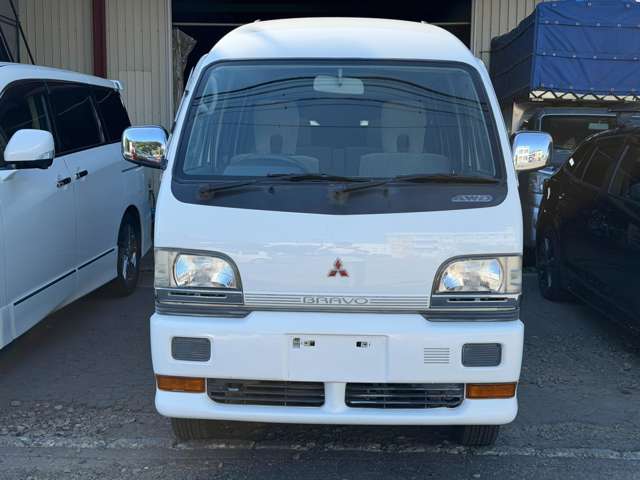 1998 Mitsubishi Bravo – thumbnail 2