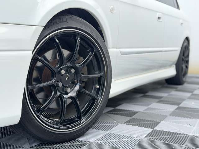 2001 Subaru Legacy B4 – thumbnail 2