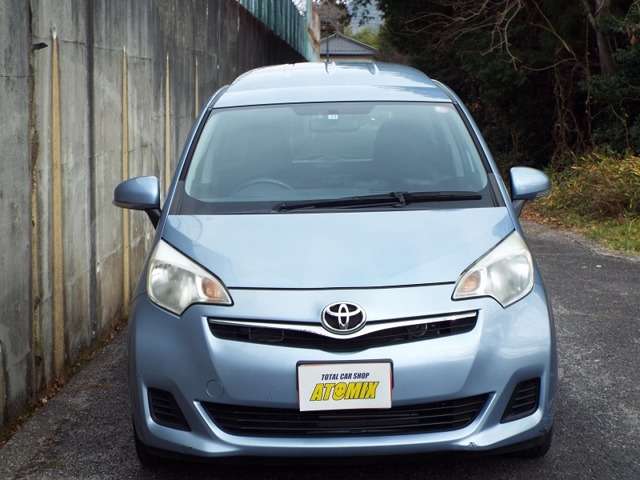 2011 Toyota Ractis – thumbnail 2
