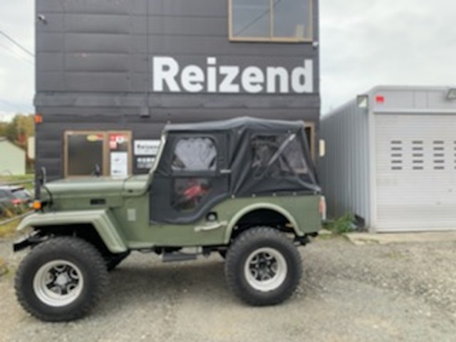 1995 Mitsubishi Jeep – thumbnail 3