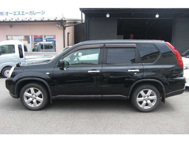 2010 Nissan X-Trail – thumbnail 4