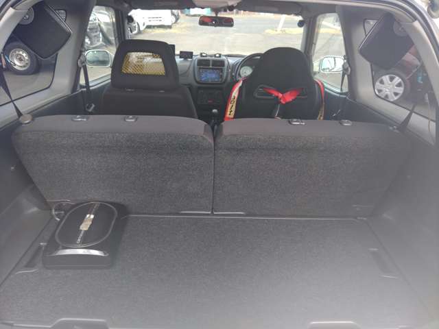 2004 Suzuki Swift – thumbnail 3