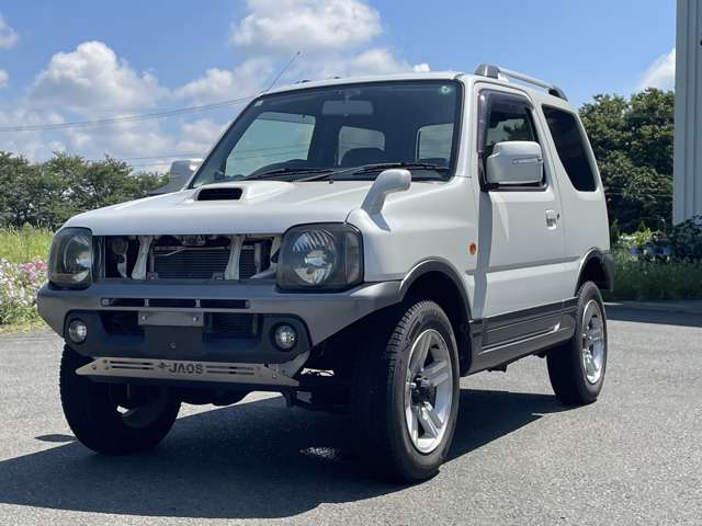 2008 Suzuki Jimny – thumbnail 3