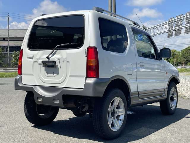 2008 Suzuki Jimny – thumbnail 4