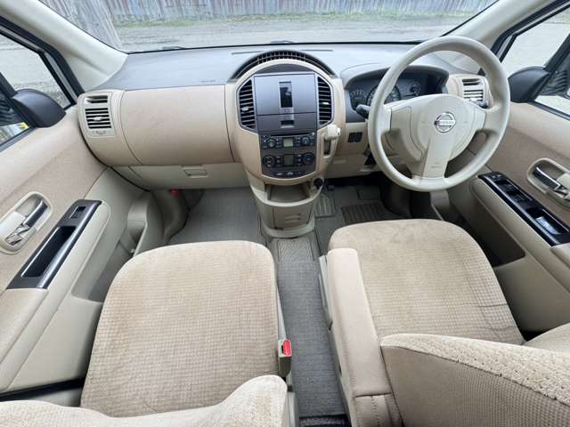 2005 Nissan Lafesta – thumbnail 2