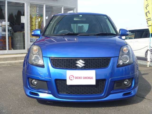 2009 Suzuki Swift – thumbnail 2