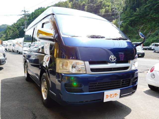 2007 Toyota Regius Ace – thumbnail 2