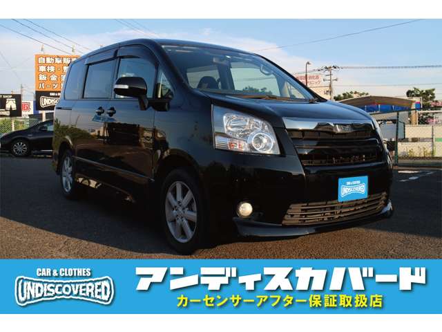 2008 Toyota Noah – thumbnail 2