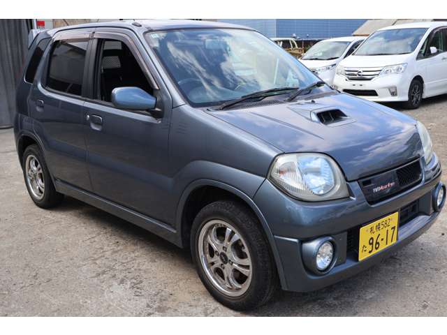2005 Mazda Laputa – thumbnail 3