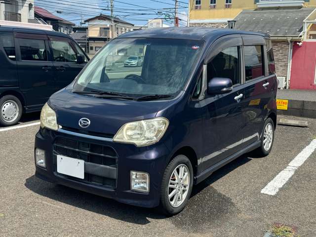 2010 Daihatsu Tanto Exe – thumbnail 2