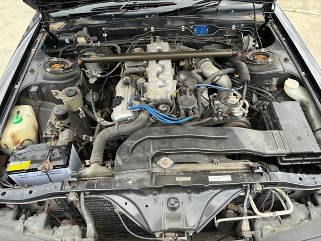 1987 Nissan Leopard – thumbnail 2