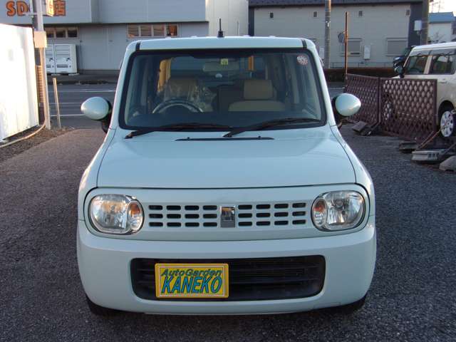 2010 Suzuki Alto Lapin – thumbnail 3