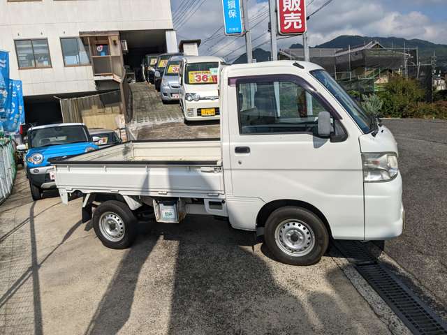 2010 Daihatsu Hijet Truck – thumbnail 4