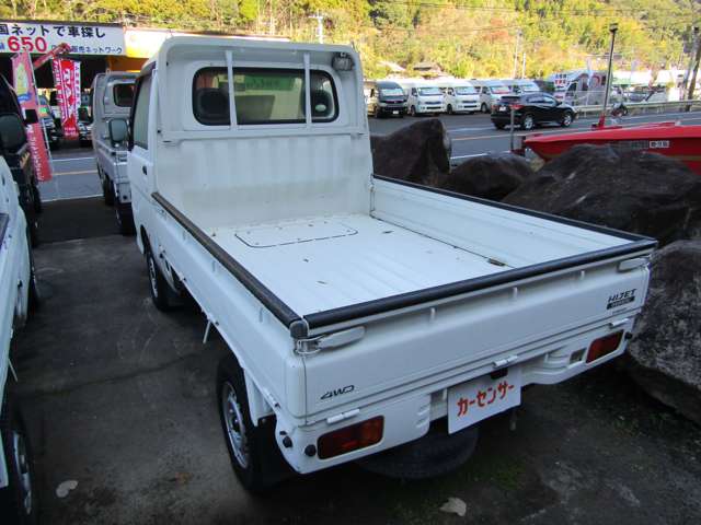 2010 Daihatsu Hijet Truck – thumbnail 4