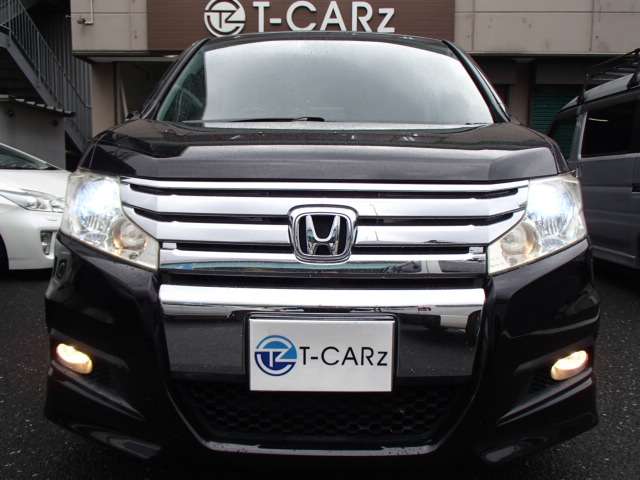 2010 Honda Stepwgn – thumbnail 3