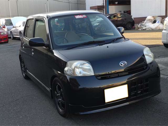 2010 Daihatsu Esse – thumbnail 2