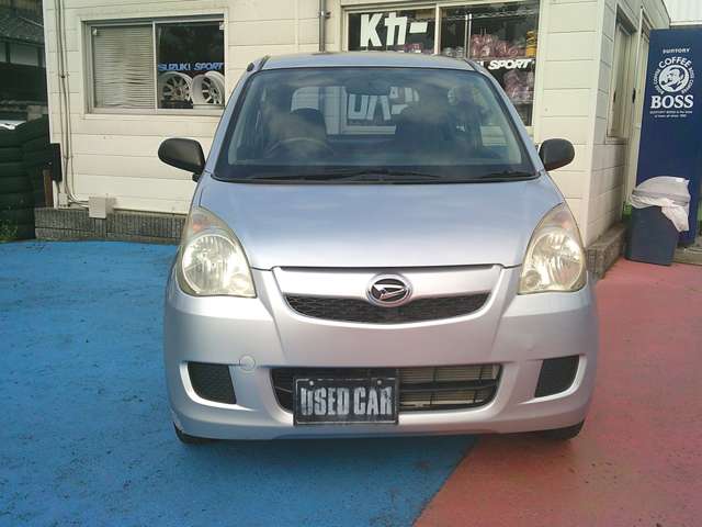 2010 Daihatsu Mira – thumbnail 2