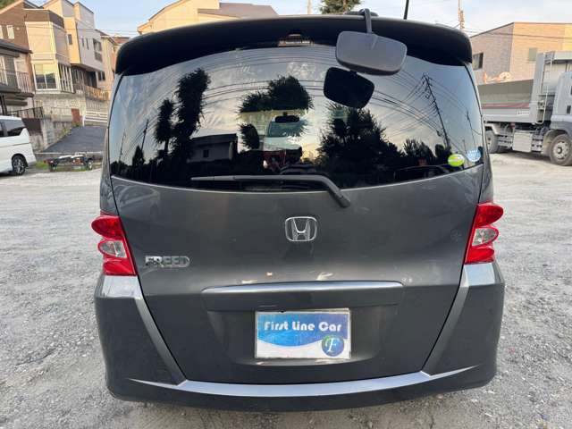 2010 Honda Freed – thumbnail 3