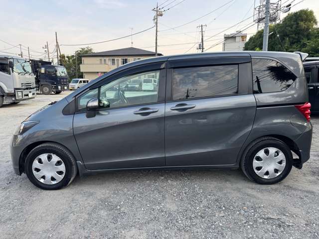 2010 Honda Freed – thumbnail 4