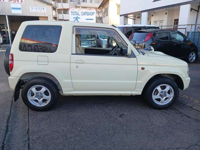 2005 Mitsubishi Pajero Mini – thumbnail 4