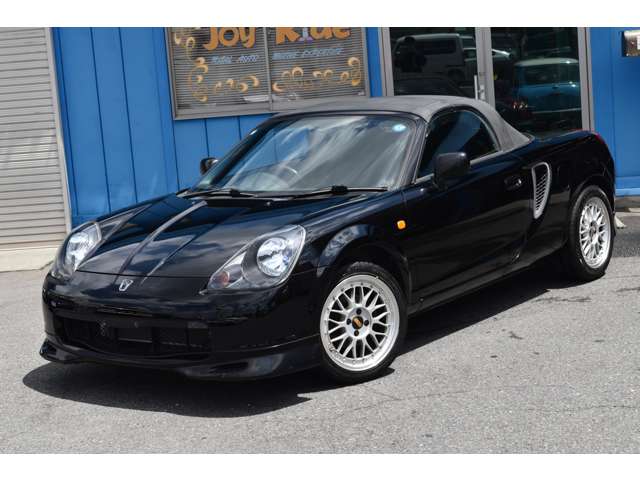 2002 Toyota MR-S – thumbnail 2