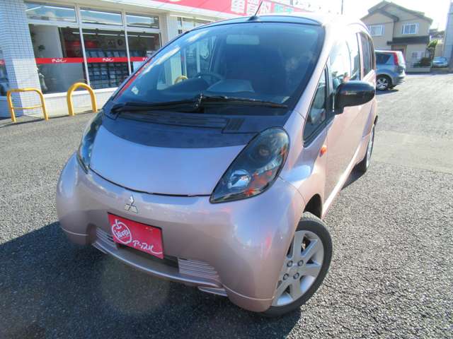 2009 Mitsubishi i – thumbnail 2