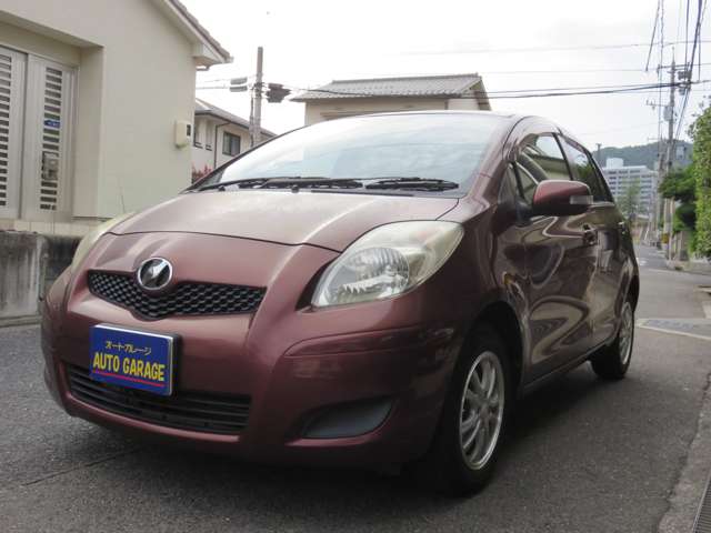 2010 Toyota Vitz – thumbnail 3