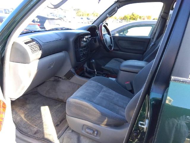 2000 Toyota Land Cruiser 100 – thumbnail 3