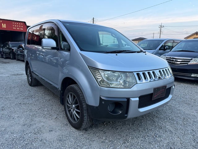 2007 Mitsubishi Delica D:5