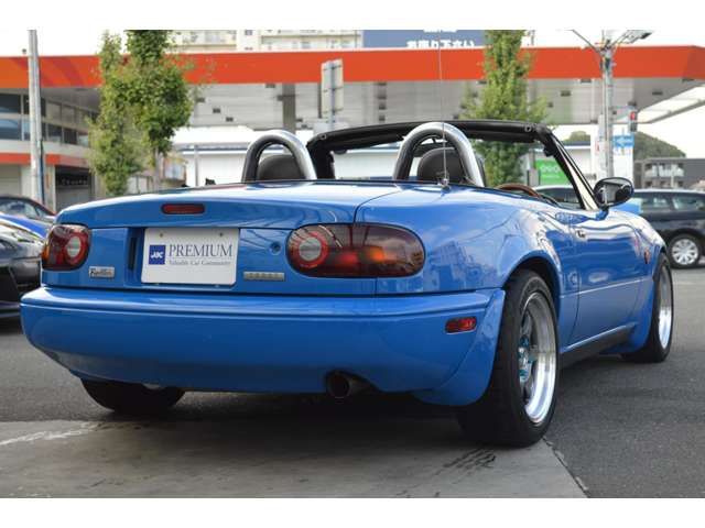 1991 Mazda Roadster – thumbnail 4