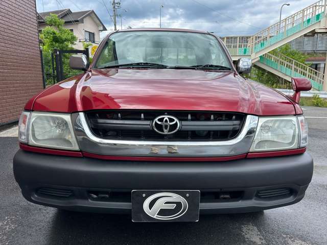 2002 Toyota Hilux – thumbnail 2