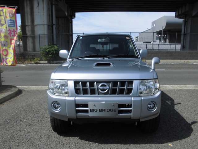 2008 Nissan Kix – thumbnail 3