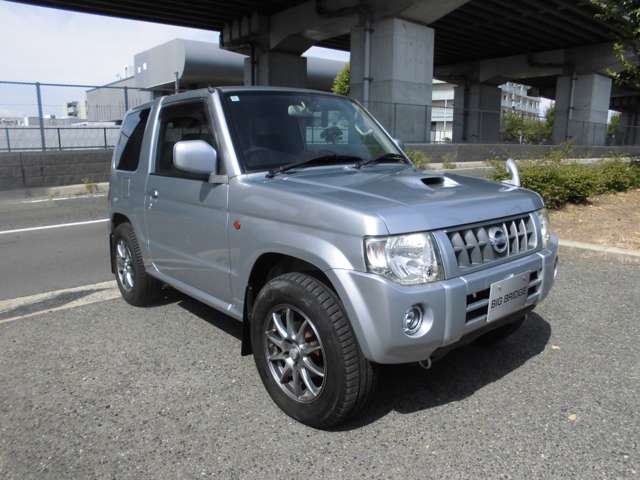 2008 Nissan Kix – thumbnail 4