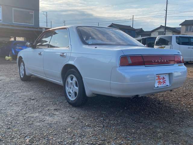 1994 Nissan Laurel – thumbnail 7