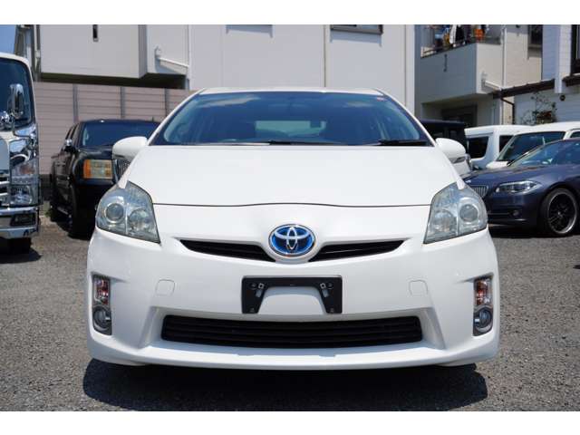 2010 Toyota Prius – thumbnail 2