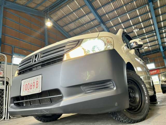 2010 Honda Stepwgn – thumbnail 4